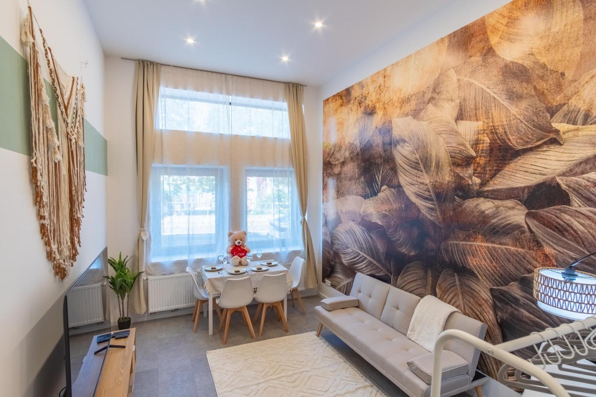 65 Zoll 4K Tv, Disney Plus, Soundbar, Kostenloser Kaffee, 5 Raeume Lipsk Zewnętrze zdjęcie